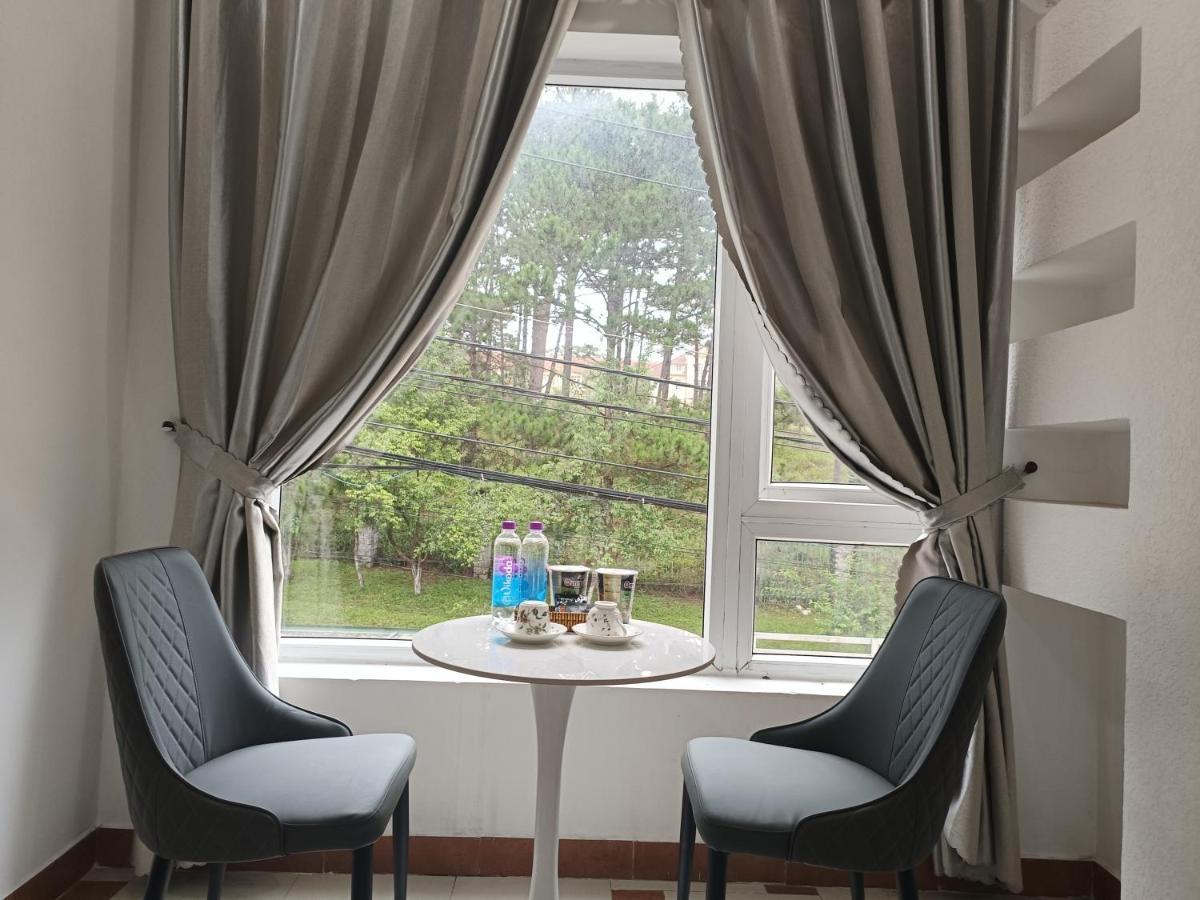 Elegant Dalat Hotel Exterior photo