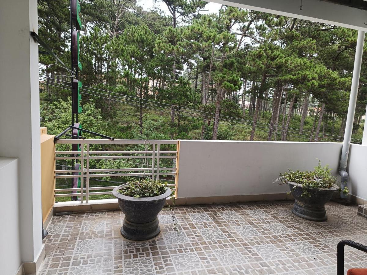 Elegant Dalat Hotel Exterior photo